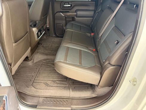 Used 2020 GMC Sierra 2500 Denali w/ Denali Ultimate Package image 14