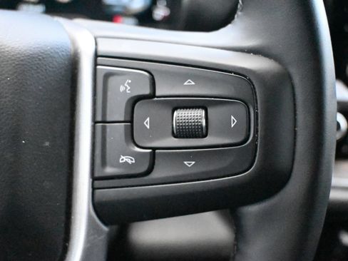 Used 2025 GMC Sierra 1500 SLT RWD image 16