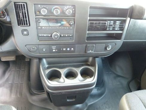 Used 2022 Chevrolet Express 2500 w/ Driver Convenience Package image 28