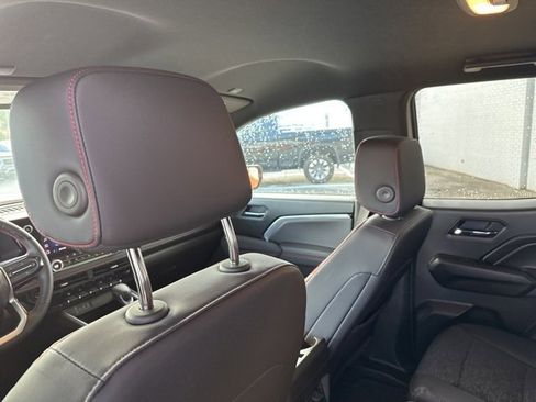 New 2025 Chevrolet Colorado Z71 image 23