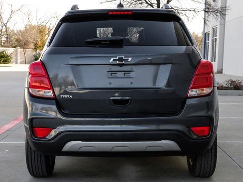Used 2021 Chevrolet Trax LT image 9