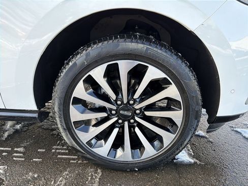 Certified 2022 Lincoln Navigator L Reserve image 35