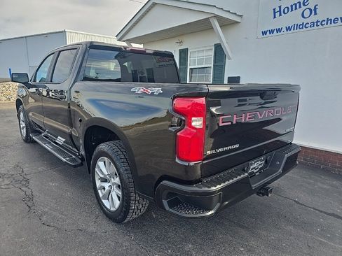 Used 2019 Chevrolet Silverado 1500 Custom w/ Custom Value Package image 6