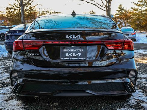 Certified 2022 Kia Forte GT-Line w/ GT-Line Technology Package image 5