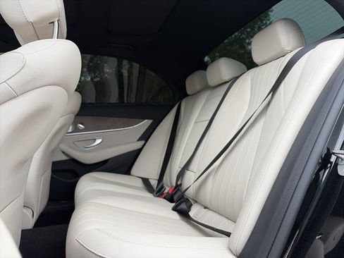 Certified 2023 Mercedes-Benz E 350 4MATIC Sedan image 13