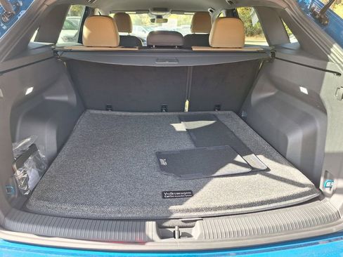 New 2026 Volkswagen Atlas Cross Sport SE image 24