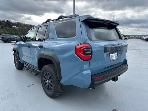 New 2026 Toyota 4Runner SR5 image 4