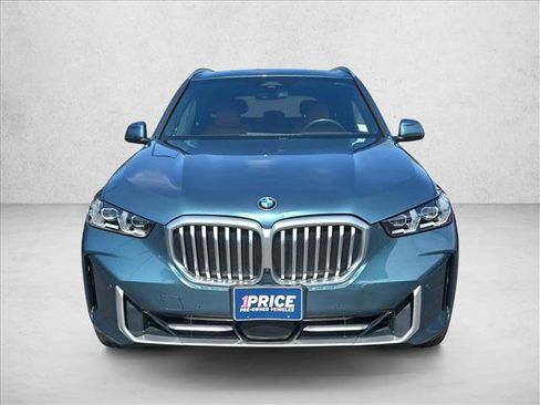 Used 2024 BMW X5 xDrive40i w/ Premium Package AWD/4WD image 2