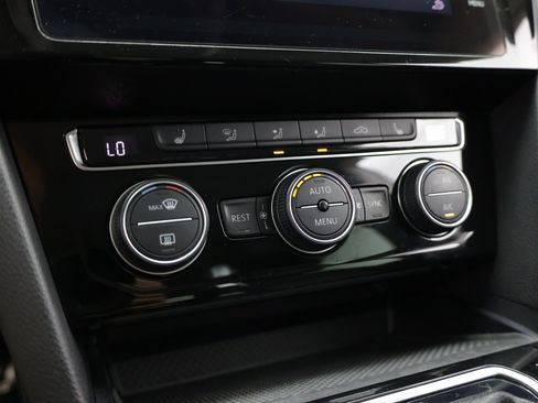Used 2019 Volkswagen Arteon SE AWD/4WD image 17