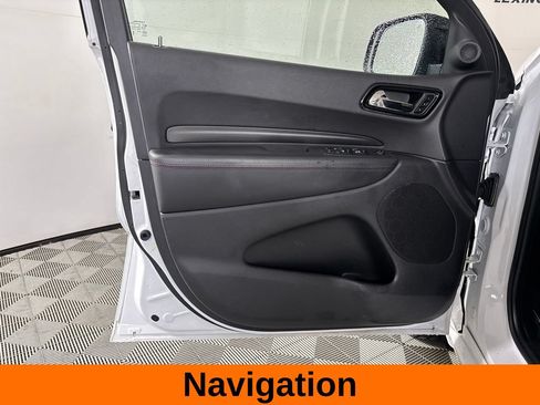 Used 2024 Dodge Durango GT RWD image 11
