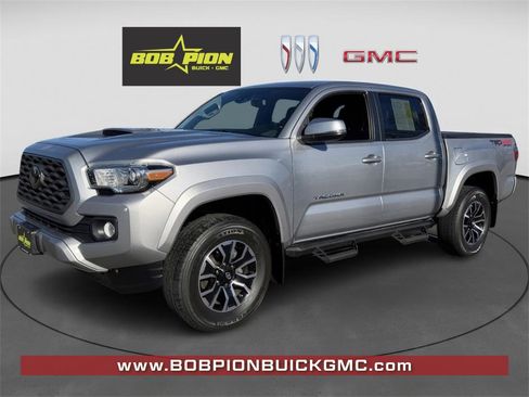 Used 2020 Toyota Tacoma TRD Sport image 1