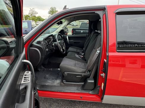 Used 2010 GMC Sierra 1500 SLE w/ Power Pack Plus AWD/4WD image 16