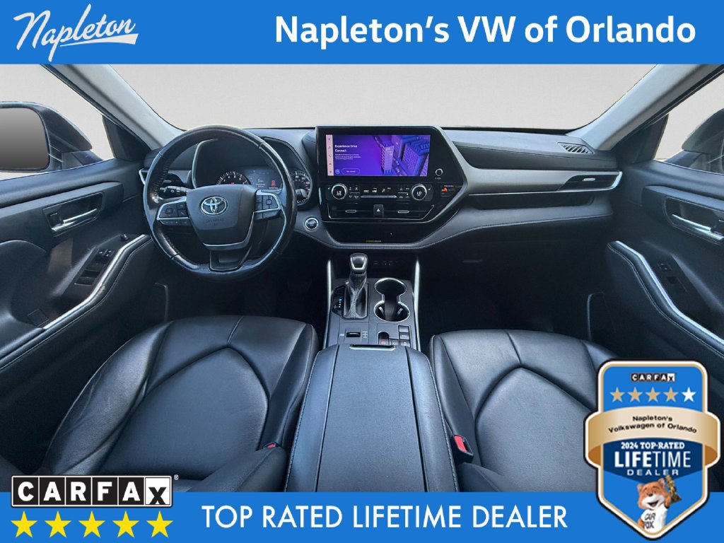Used 2023 Toyota Highlander XLE FWD image 15