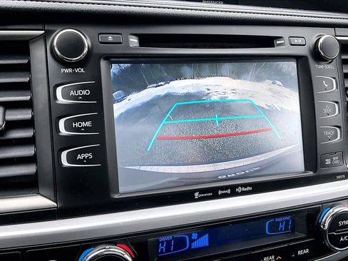 Used 2017 Toyota Highlander XLE w/ Protection Package #3 image 29