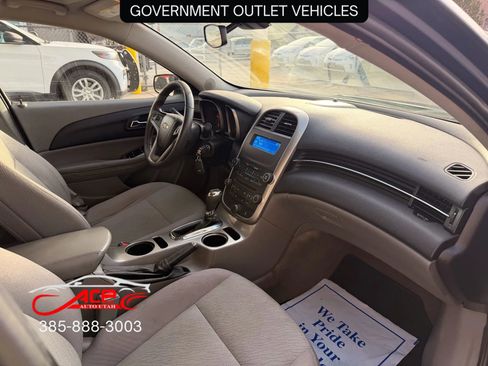 Used 2014 Chevrolet Malibu LS image 12