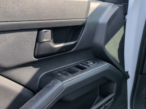 New 2026 Toyota Tacoma SR5 AWD/4WD image 8