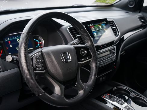 Certified 2020 Honda Passport Touring image 12