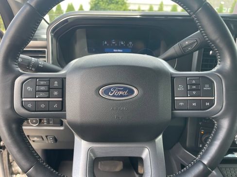 Used 2024 Ford F350 Lariat w/ Lariat Ultimate Package AWD/4WD image 16