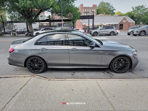 Used 2021 Mercedes-Benz E 53 AMG 4MATIC Sedan image 5