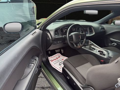 Used 2021 Dodge Challenger R/T Scat Pack RWD image 6