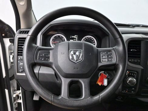 Used 2015 RAM 1500 Express AWD/4WD image 14