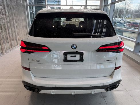 New 2026 BMW X5 xDrive40i AWD/4WD image 5