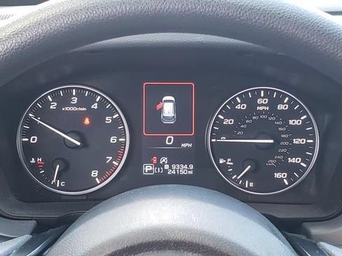 Certified 2024 Subaru Crosstrek 2.0i Premium AWD/4WD image 19