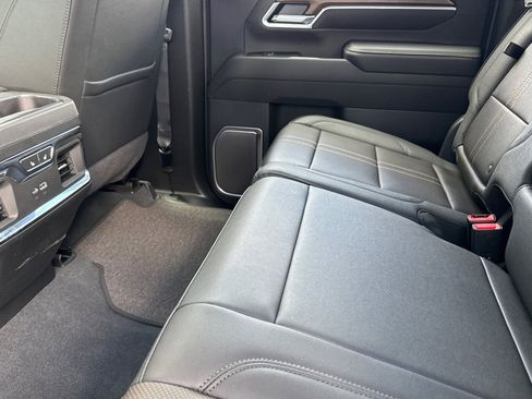 New 2026 Chevrolet Silverado 2500 High Country w/ Midnight Edition AWD/4WD image 11