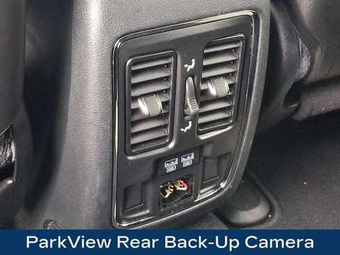 Used 2020 Jeep Grand Cherokee Limited AWD/4WD image 20