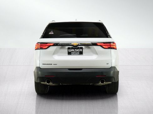 Used 2023 Chevrolet Traverse LT w/ LT Premium Package AWD/4WD image 4
