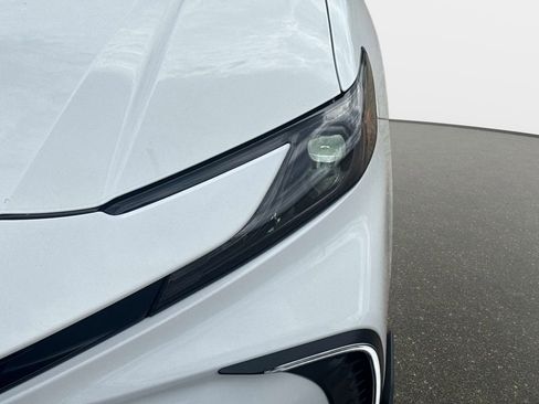 New 2026 Toyota Camry SE image 9