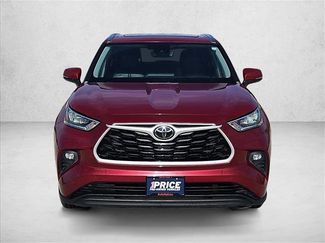 Used 2020 Toyota Highlander XLE video 2