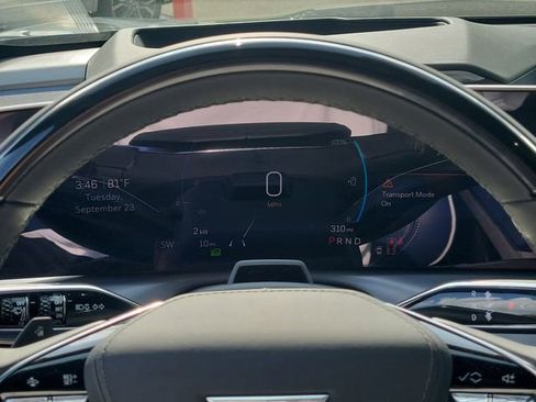 New 2026 Cadillac Vistiq Premium Luxury w/ LPO, Floor Liner Package AWD/4WD image 12