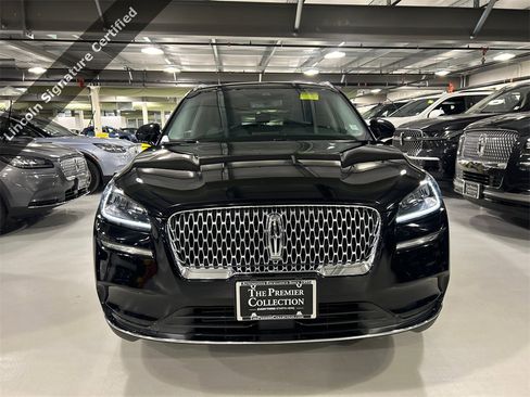 Certified 2022 Lincoln Corsair AWD w/ Premium Package image 6