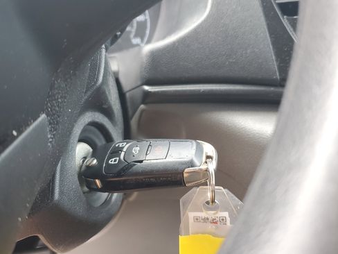 Used 2023 Ford Transit 350 XLT image 28