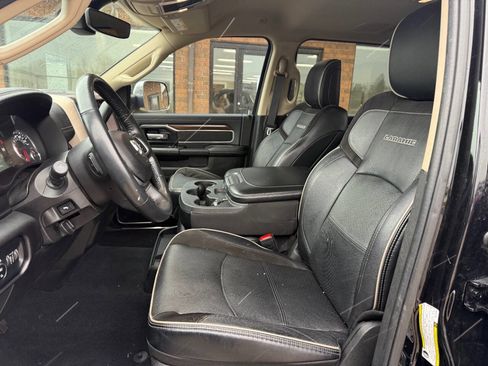 Used 2022 RAM 2500 Laramie image 12