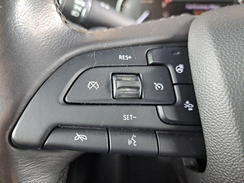 Used 2019 Cadillac XT4 Premium Luxury w/ Enhanced Visibility Package FWD image 34