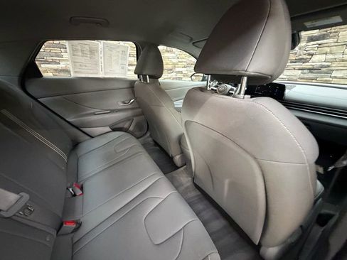 Certified 2023 Hyundai Elantra SEL w/ Convenience Package image 29