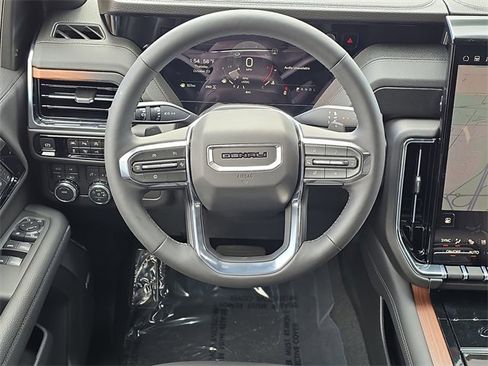 New 2026 GMC Yukon Denali image 23