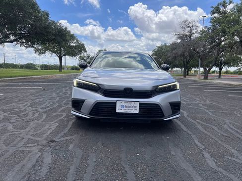 Used 2022 Honda Civic Sport image 9