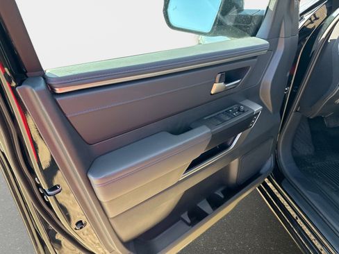 New 2026 Toyota Tundra Platinum AWD/4WD image 17