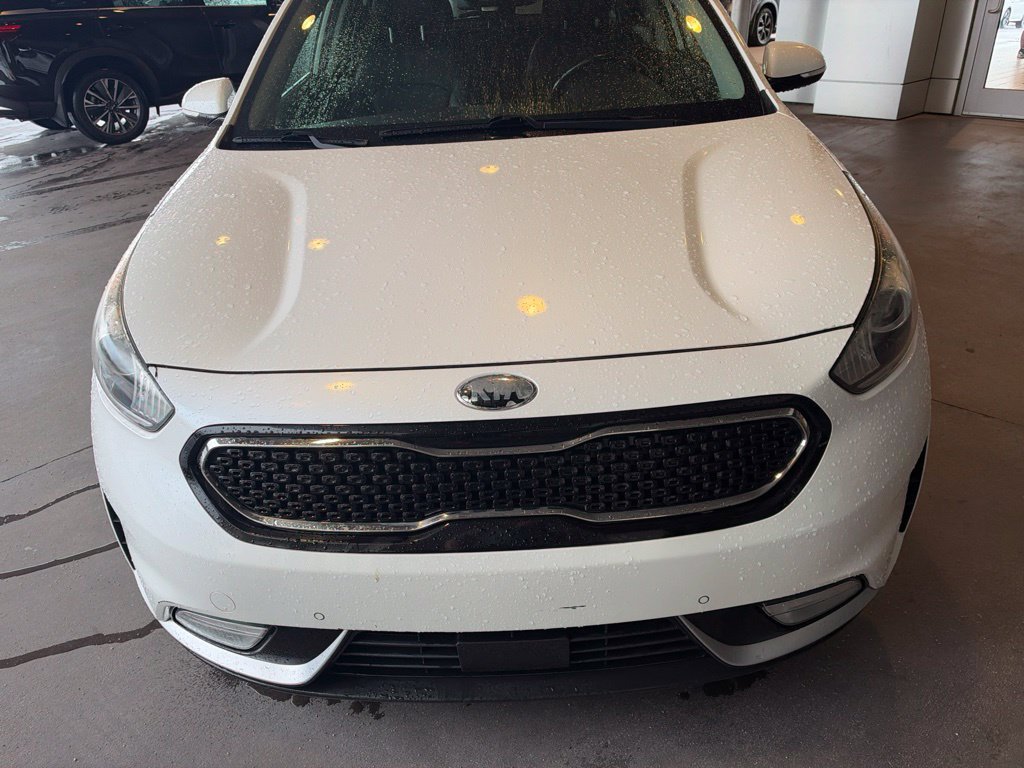 Used 2018 Kia Niro EX w/ EX Premium Package FWD image 12