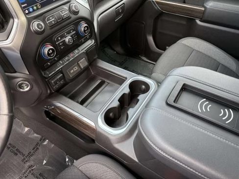 Used 2021 Chevrolet Silverado 1500 LT Trail Boss w/ Bed Protection Package AWD/4WD image 31