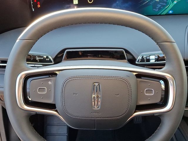 New 2026 Lincoln Nautilus Premier w/ Jet Appearance Package AWD/4WD image 9