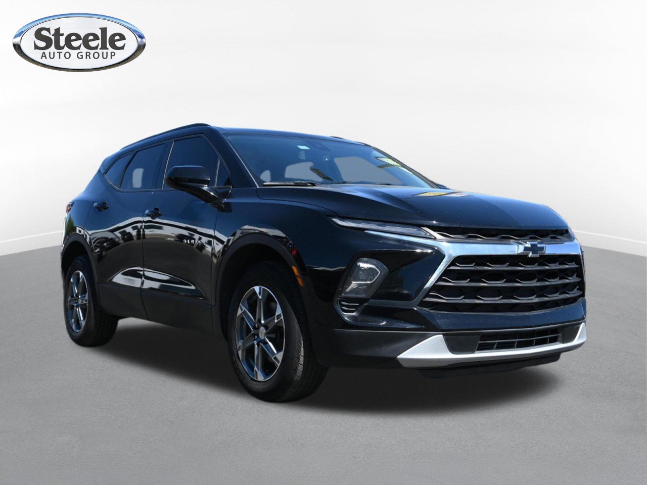 Certified 2023 Chevrolet Blazer LT w/ Convenience Package AWD/4WD image 3