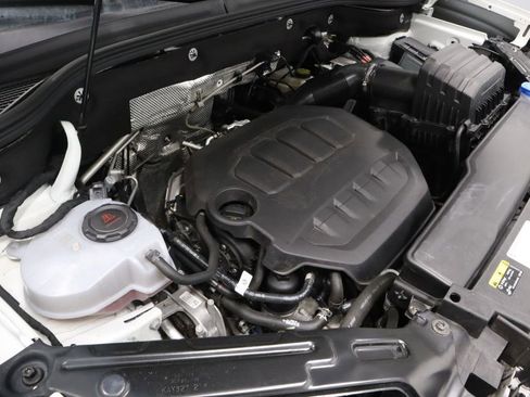Used 2025 Volkswagen Atlas SE FWD image 15