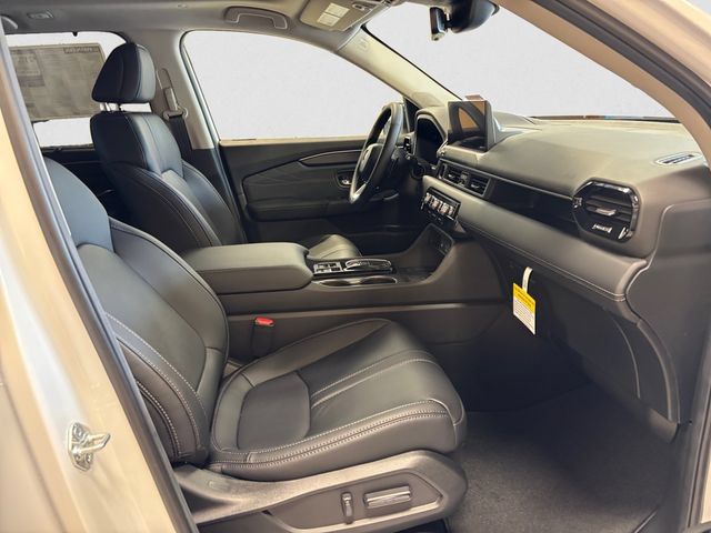 New 2026 Honda Pilot Touring image 16