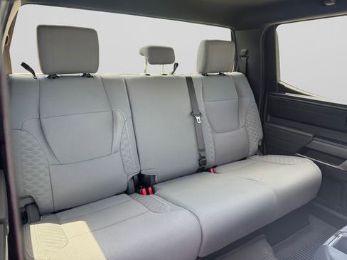 Certified 2025 Toyota Tundra SR5 AWD/4WD image 18