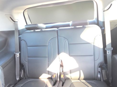 Used 2023 GMC Acadia SLT image 23