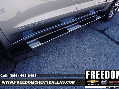 New 2026 GMC Sierra 1500 SLT image 39